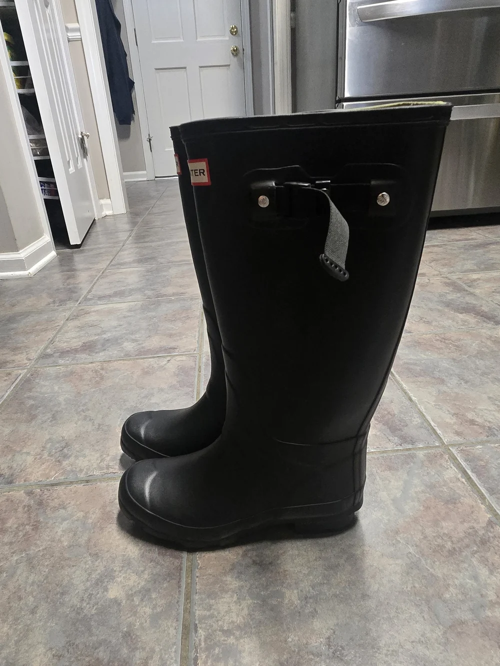 Hunter Black Tall Rain Boots with Olive Lining - Women's Size 6